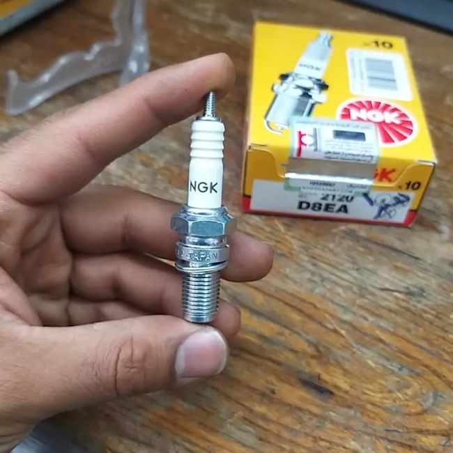 شمع NGKژاپنی اصل 